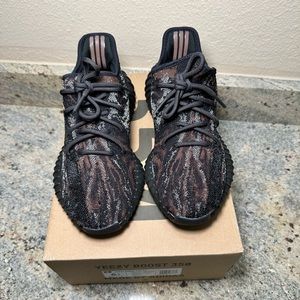 2021 Yeezy boost 350 V2 ‘MX ROCK’